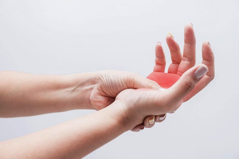 Kapan Harus Konsultasi ke Dokter atau Spesialis Saraf?